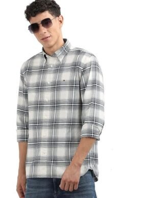 Tommy Hilfiger Men's Regular Fit Shirt - XS